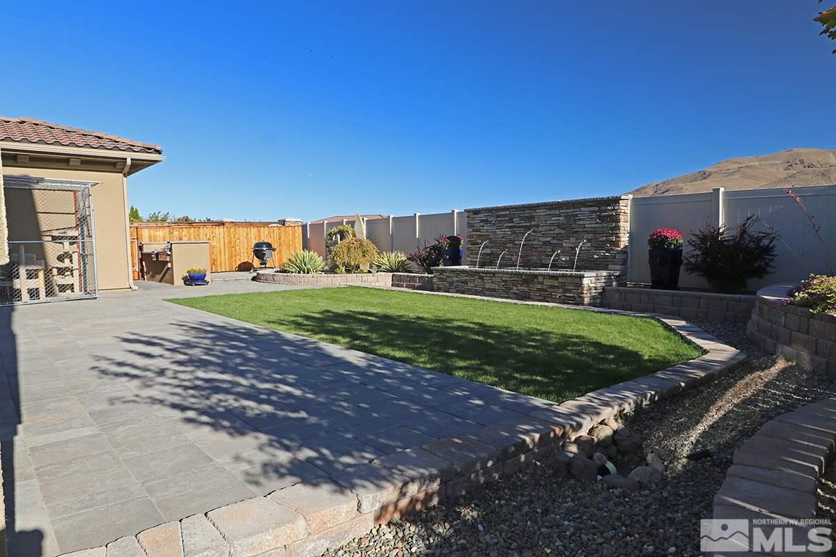 2655 Strathmore Court Reno, NV 89521 - Photo 36 of 38 a view of a back yard