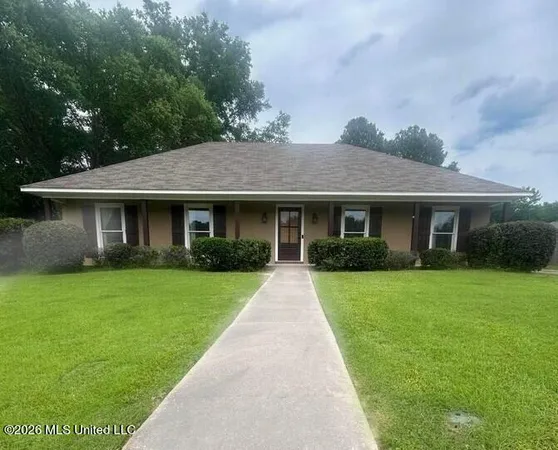 $2,100 | 204 Foxwood Cove, Madison, MS 39110