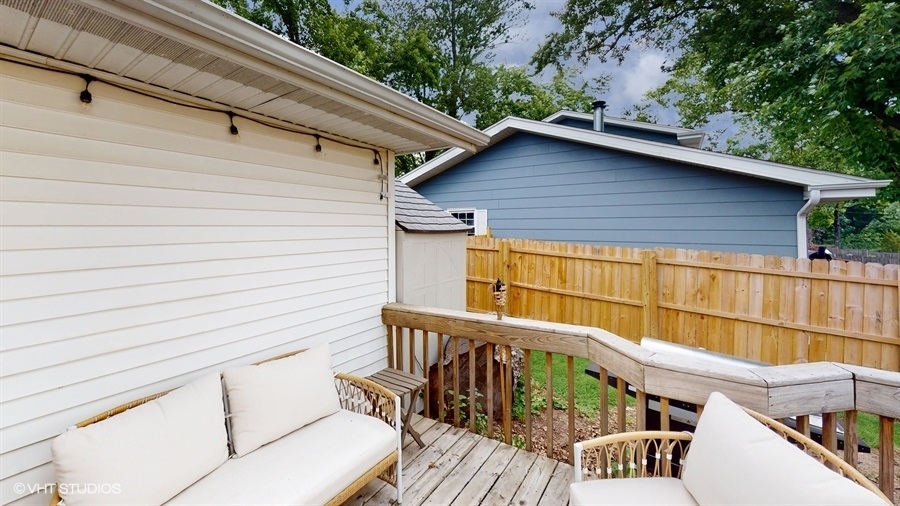 2321 Spring Hill Lane Lindenhurst, IL 60046 - Photo 26 of 30 a view of outdoor space with seating