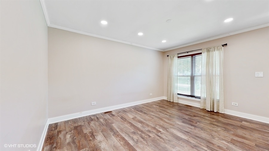 2321 Spring Hill Lane Lindenhurst, IL 60046 - Photo 5 of 30 a view of empty room