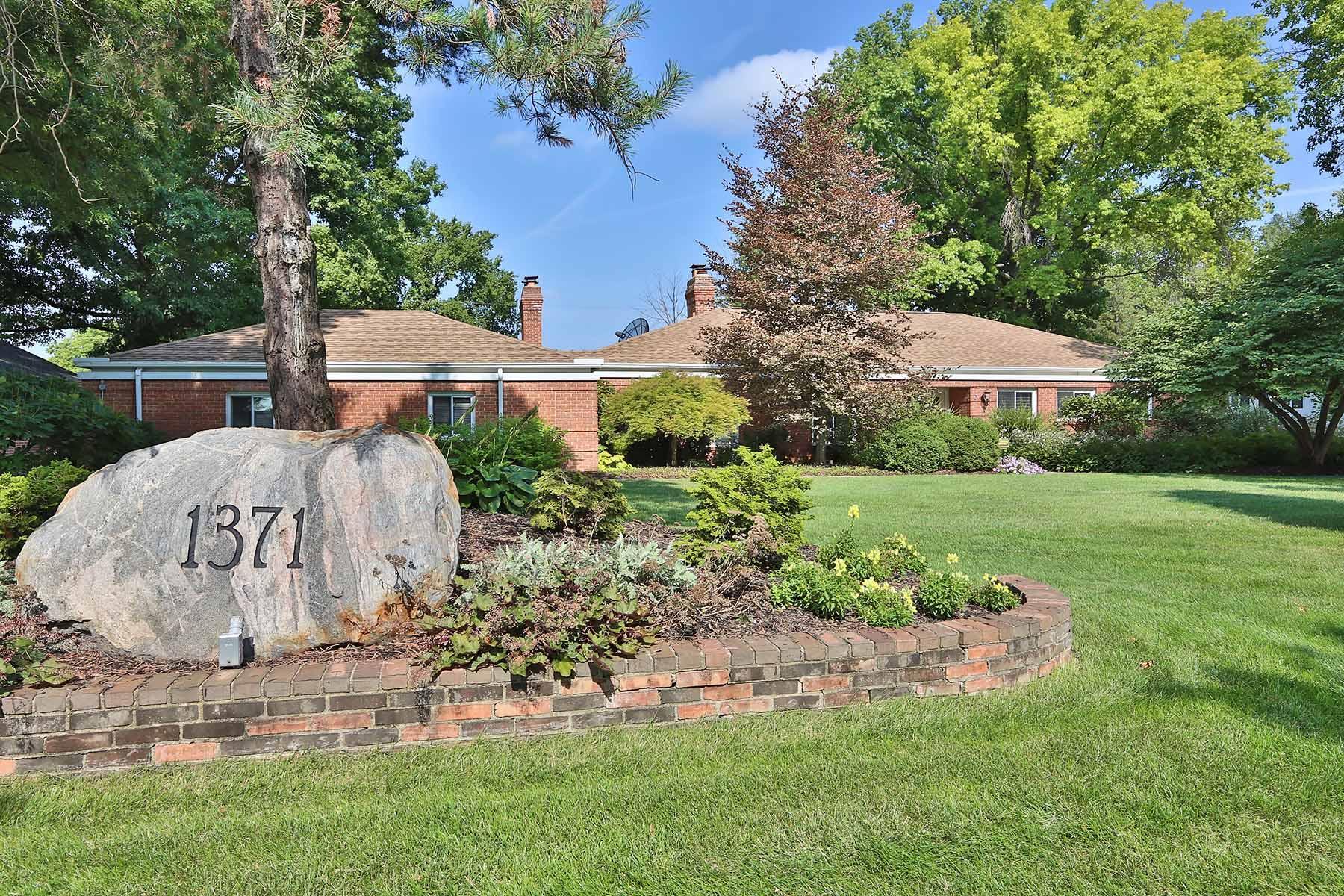 1371 Haddon Road Columbus, OH 43209 - Photo 2 of 42 Gallery Image 2