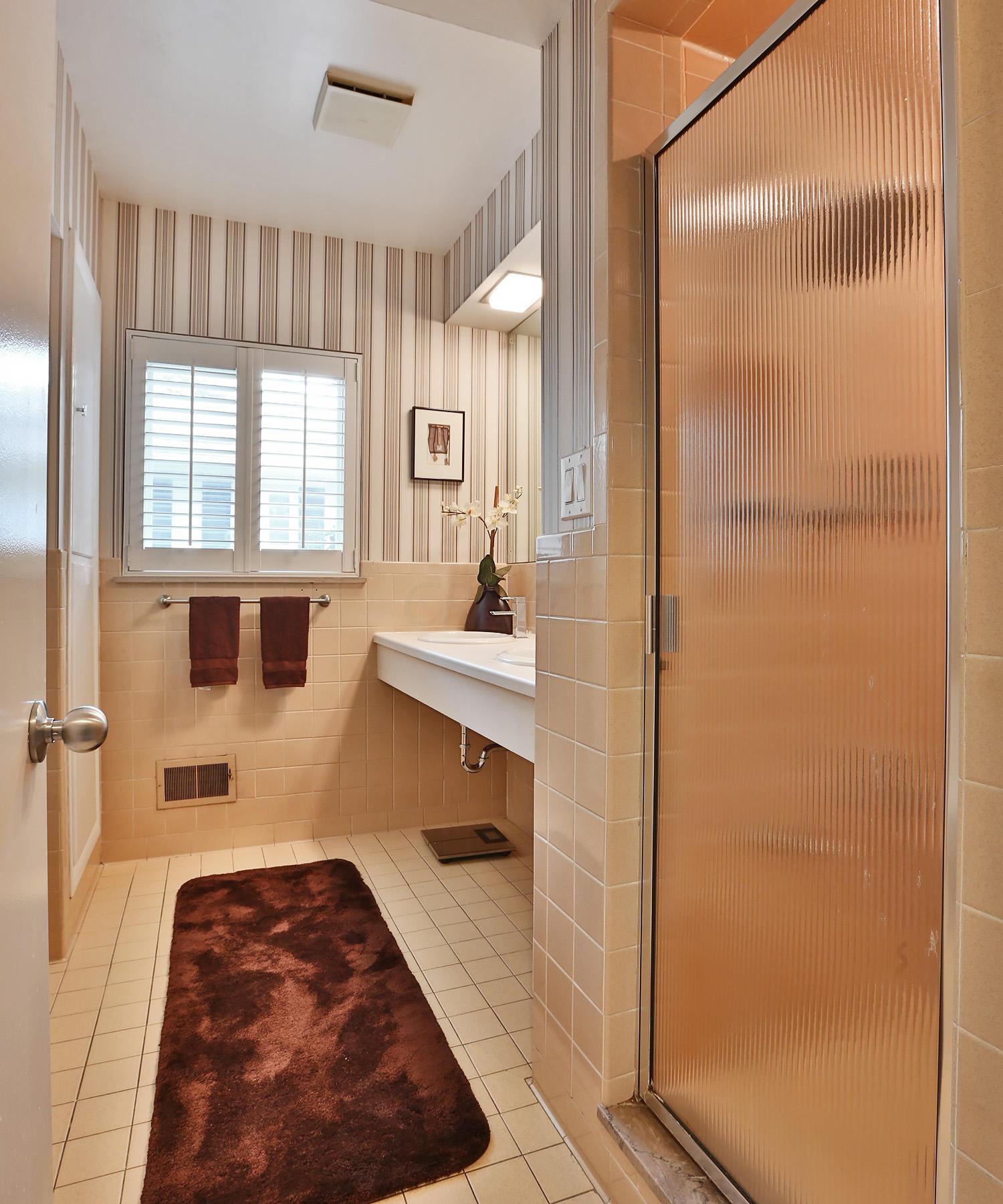 1371 Haddon Road Columbus, OH 43209 - Photo 28 of 42 Gallery Image 28