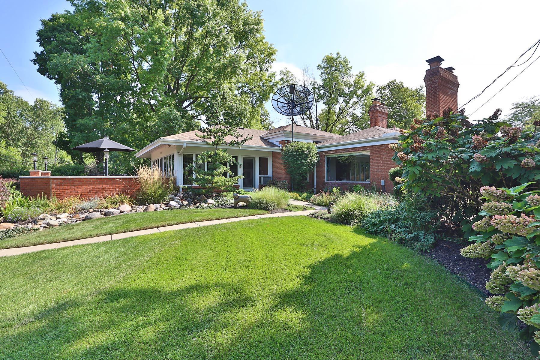 1371 Haddon Road Columbus, OH 43209 - Photo 36 of 42 Gallery Image 36