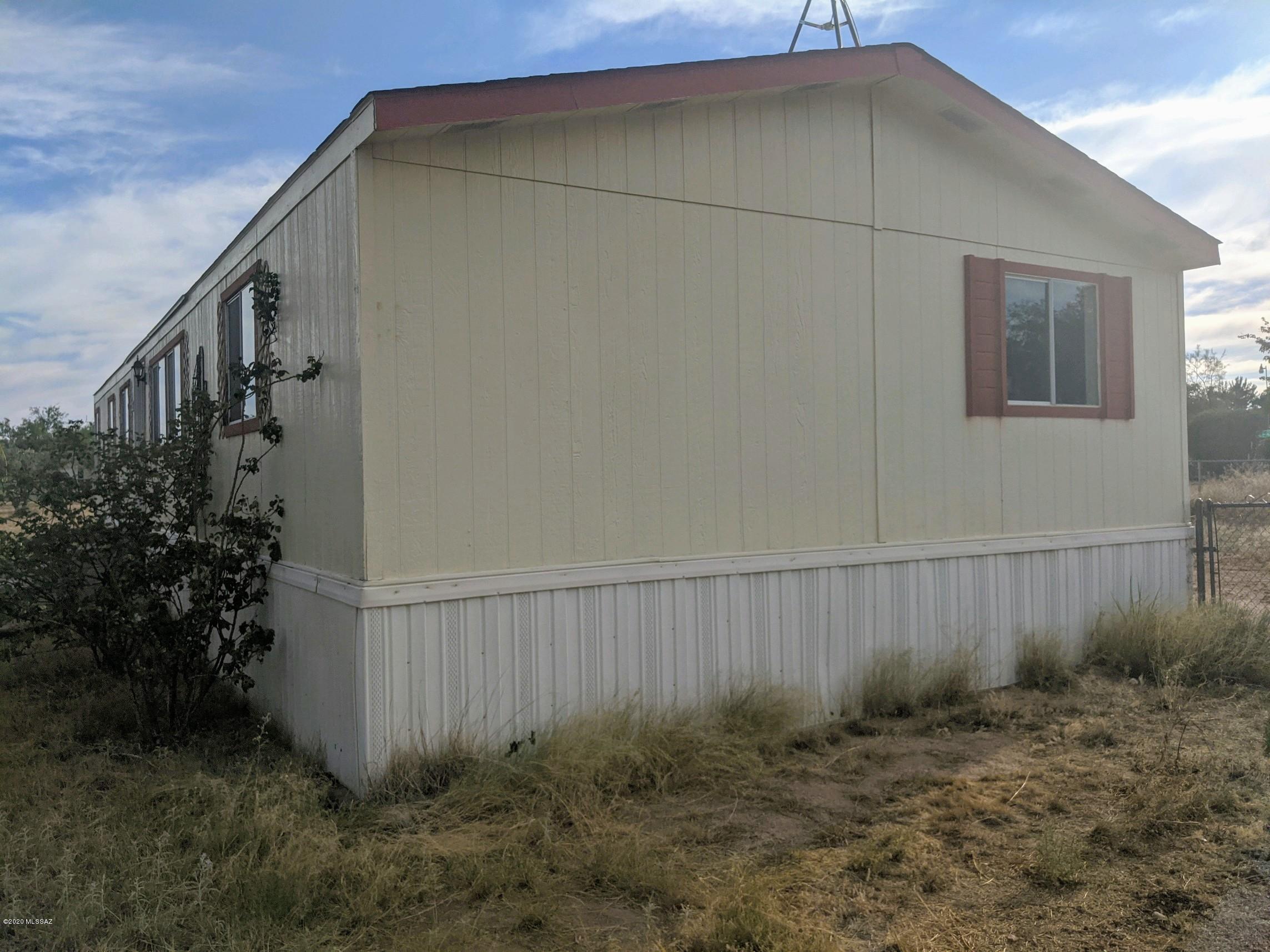 261 North Mescal Road Benson, AZ 85602 - Photo 6 of 24 Gallery Image 6