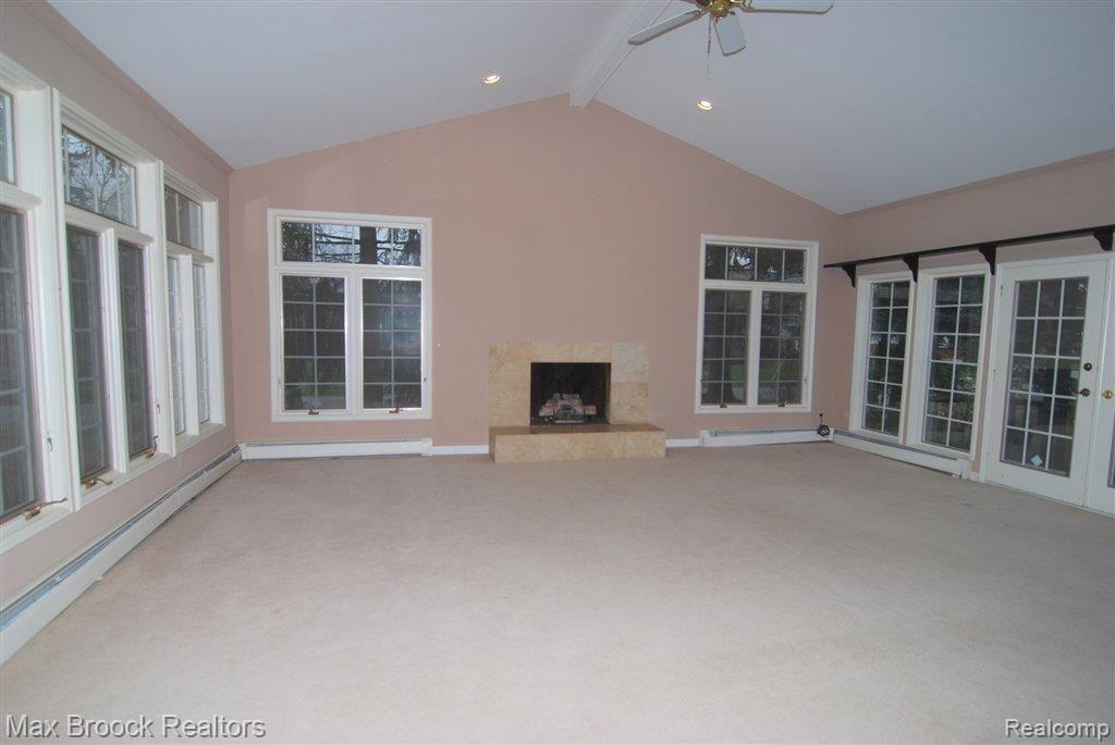 2048 West Maple Road Bloomfield Hills, MI 48301 - Photo 2 of 19 great room.JPG