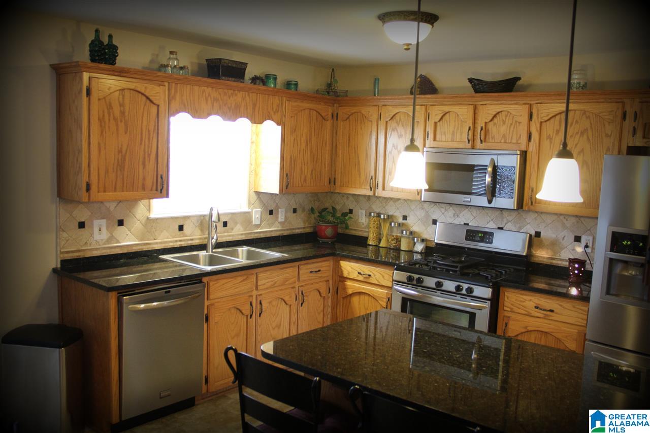 925 6th Way, Unit 3 Pleasant Grove, AL 35127 - Photo 15 of 26