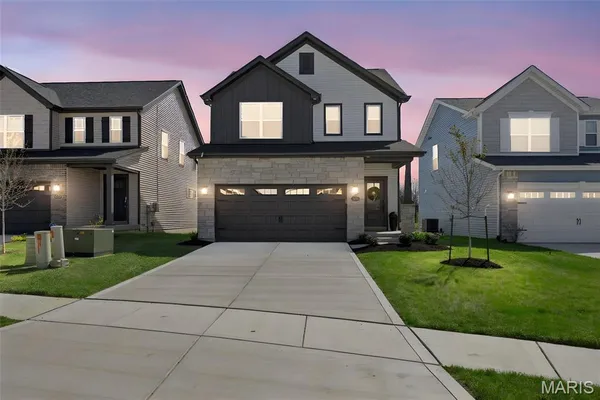 $500,000 | 553 Wheatfield Circle, Wentzville, MO 63385