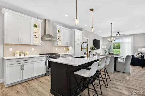 $490,000 | 553 Wheatfield Circle, Wentzville, MO 63385