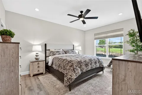 $490,000 | 553 Wheatfield Circle, Wentzville, MO 63385