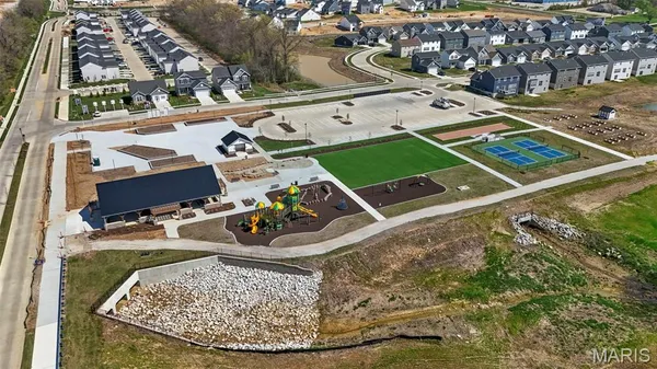 $500,000 | 553 Wheatfield Circle, Wentzville, MO 63385