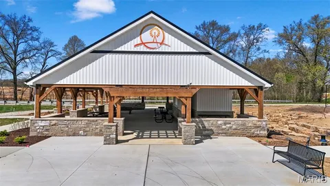 $490,000 | 553 Wheatfield Circle, Wentzville, MO 63385