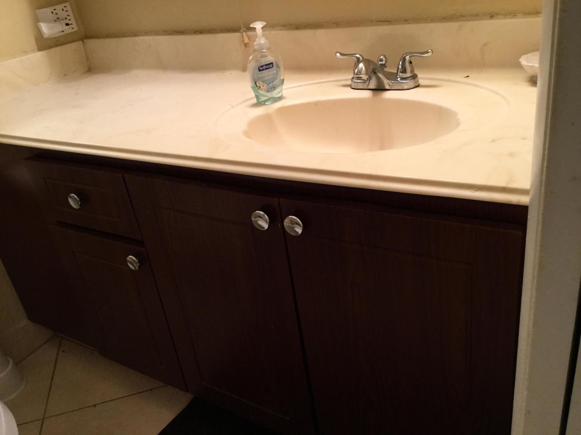 606 Hummingbird Lane Delray Beach, FL 33445 - Photo 31 of 43 MASTER BATH