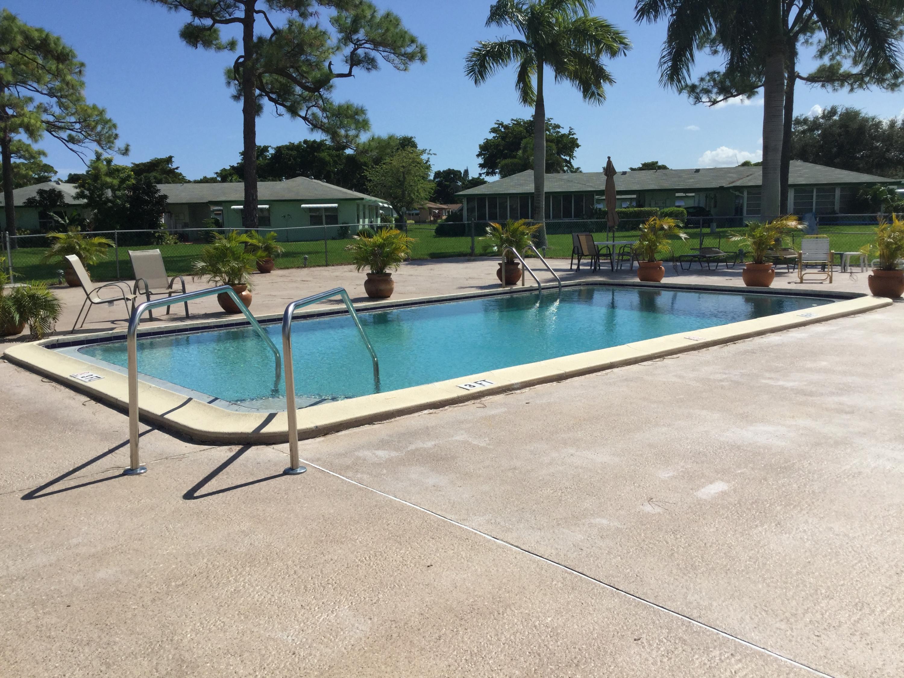 606 Hummingbird Lane Delray Beach, FL 33445 - Photo 40 of 43 COMMUNITY POOL