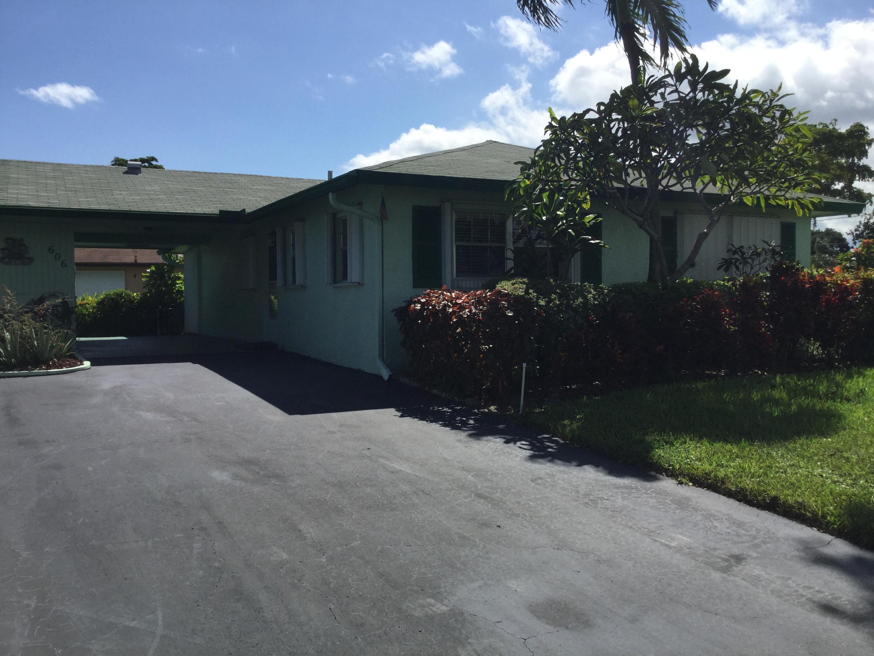 606 Hummingbird Lane Delray Beach, FL 33445 - Photo 4 of 43 FRONT ELEVATION