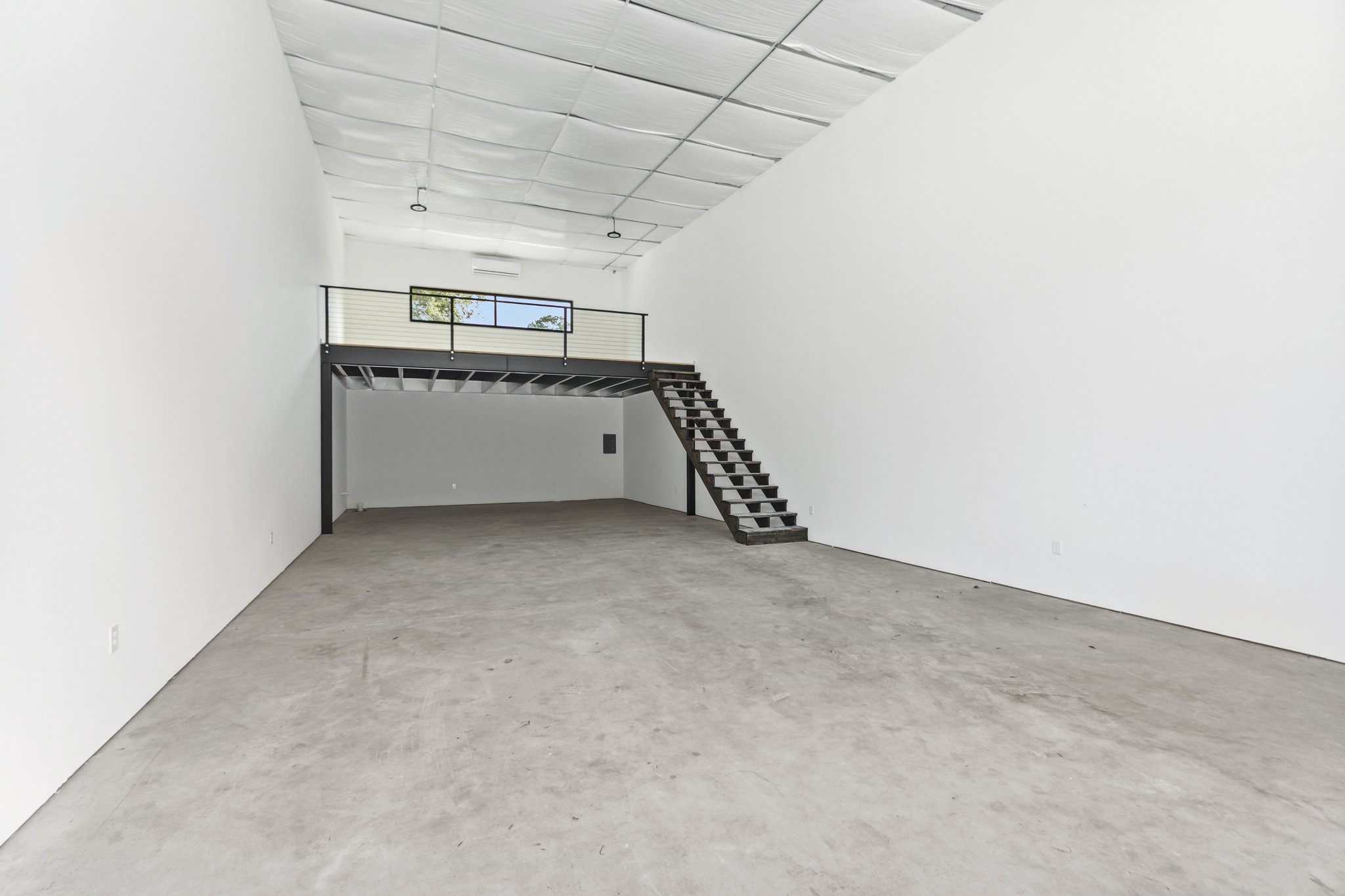 12402 Malcomson Road Houston, TX 77070 - Photo 16 of 50 a view of garage