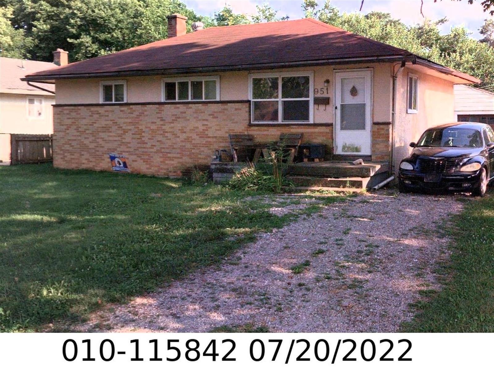 951 Reeb Avenue Columbus, OH 43207 - Photo 1 of 2 standard