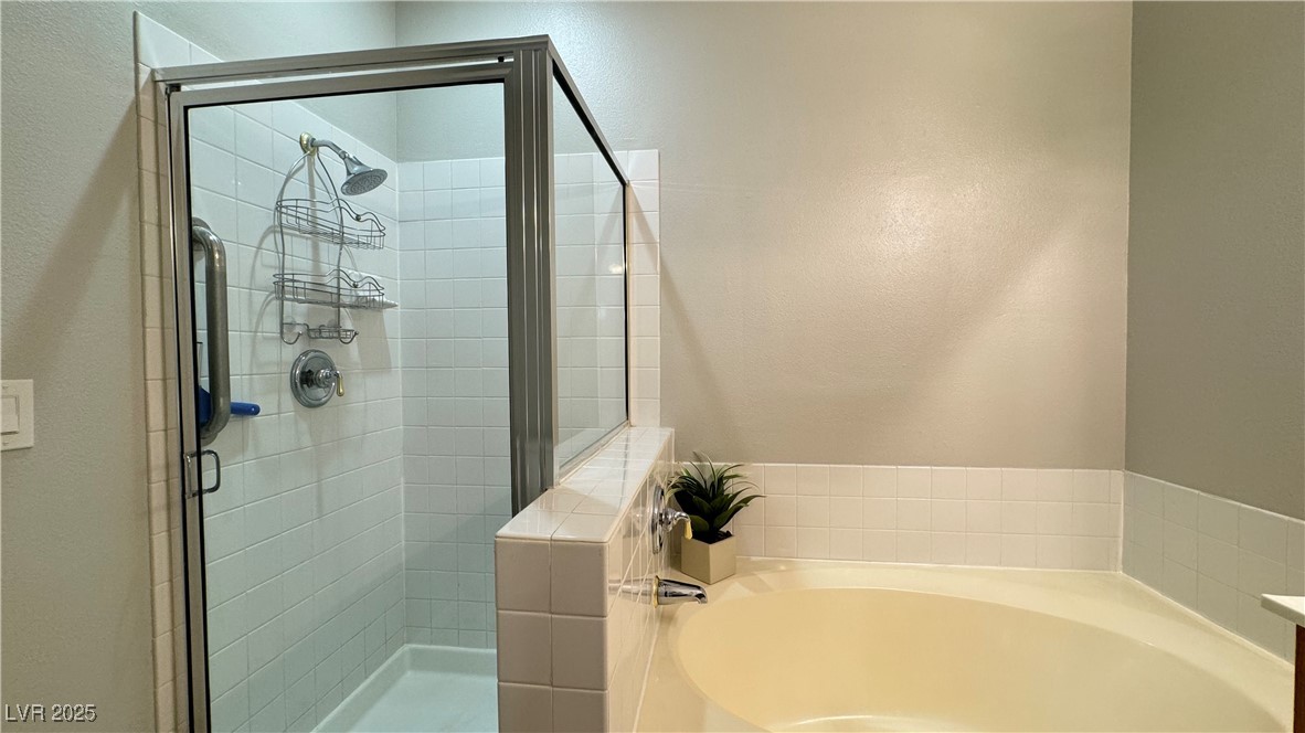 8720 Red Brook Drive, Unit 202 Las Vegas, NV 89128 - Photo 14 of 27