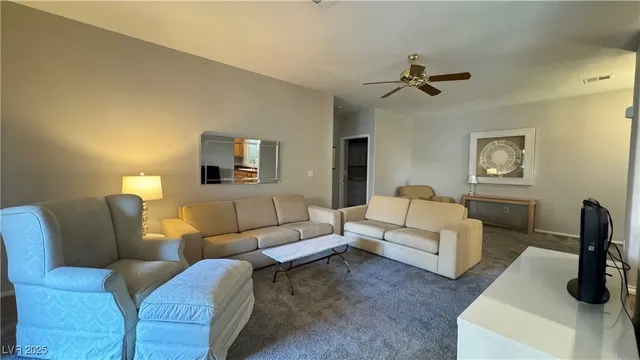 $2,095 | 8720 Red Brook Drive, Unit 202, Las Vegas, NV 89128
