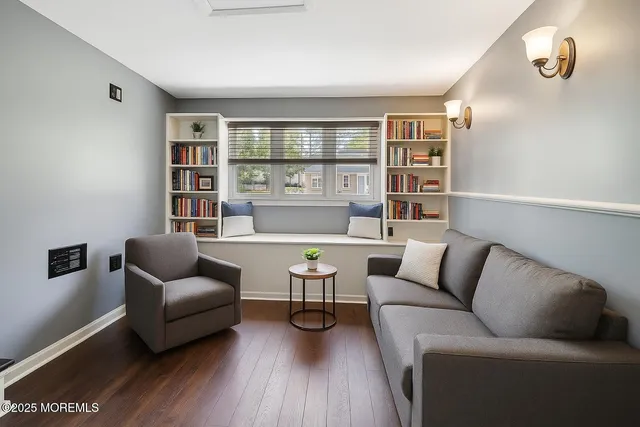 $3,000 | 6 Redwood Road, Howell, NJ 07731