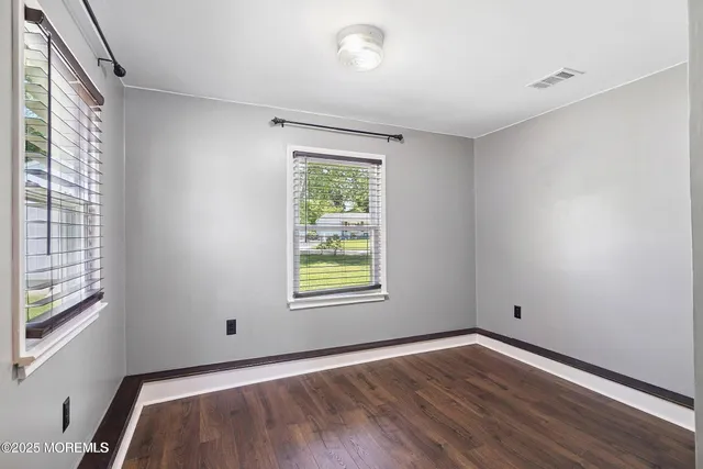 $3,000 | 6 Redwood Road, Howell, NJ 07731