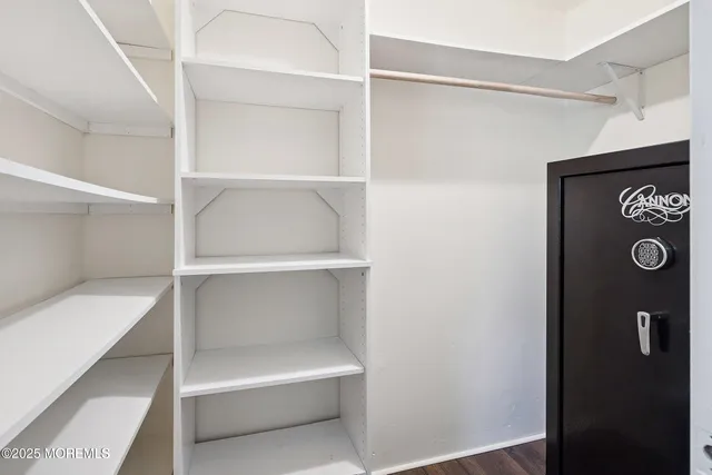 $3,000 | 6 Redwood Road, Howell, NJ 07731