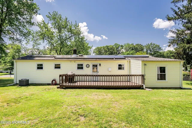 $3,000 | 6 Redwood Road, Howell, NJ 07731