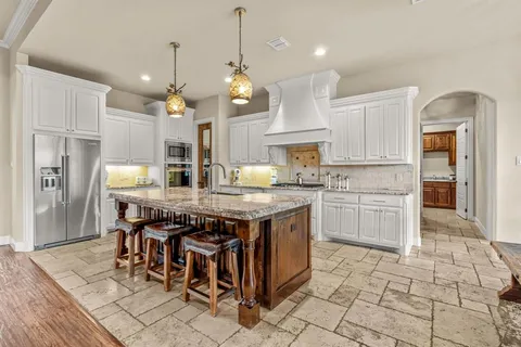 $850,000 | 7756 Bella Milano Drive, Fort Worth, TX 76126