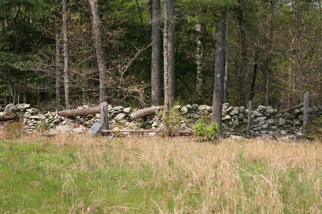 Lot 3 Featherbed Lane Rochester, MA 02770 - Photo 10 of 13 Gallery Image 10
