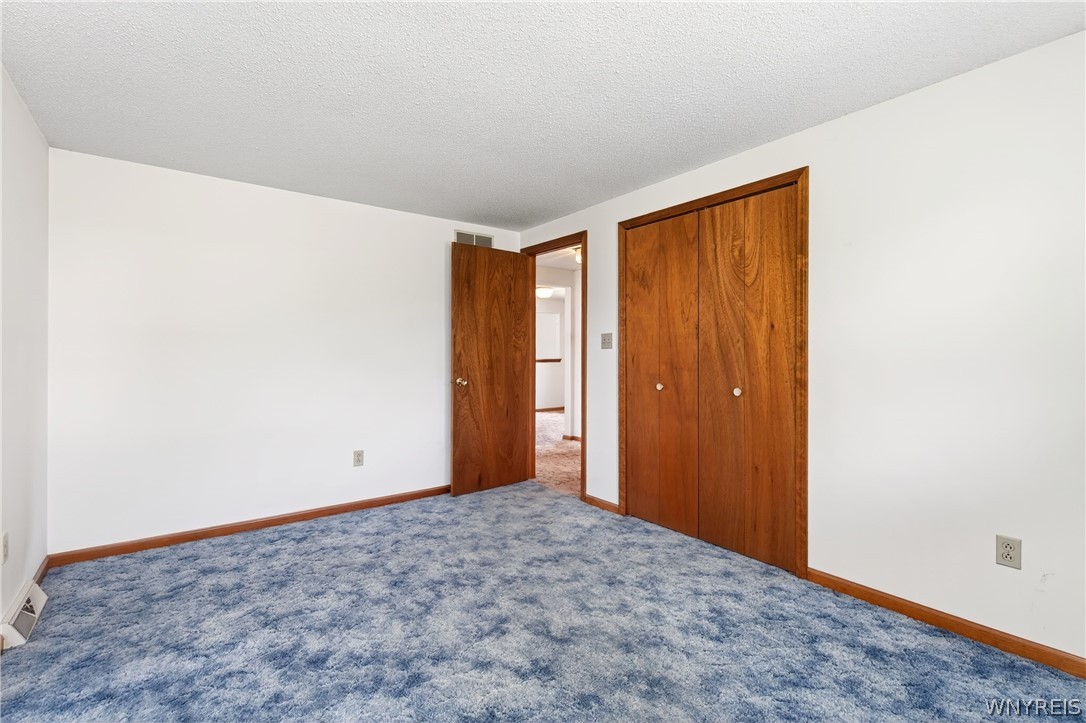 144 Hillpine Road Cheektowaga, NY 14227 - Photo 15 of 33