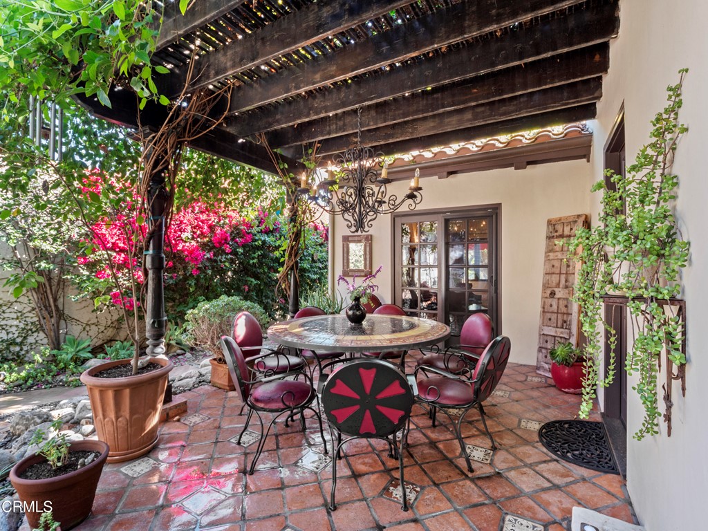 1505 Carroll Drive Altadena, CA 91001 - Photo 16 of 40 P4222494