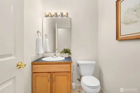 $825,000 | 1963 South Mahonia Place, Bellingham, WA 98229