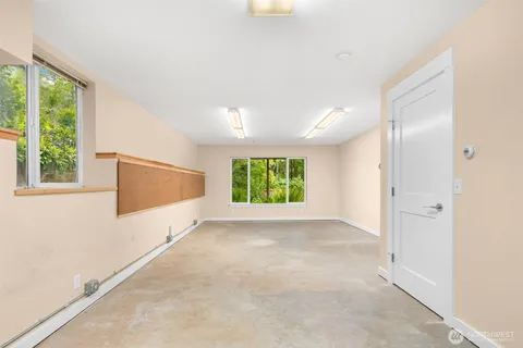 $825,000 | 1963 South Mahonia Place, Bellingham, WA 98229