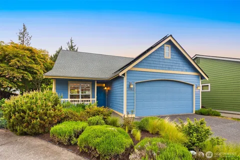 $825,000 | 1963 South Mahonia Place, Bellingham, WA 98229
