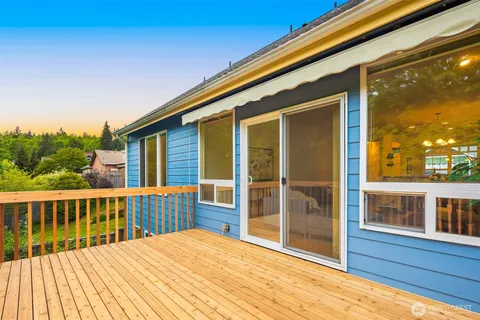 $825,000 | 1963 South Mahonia Place, Bellingham, WA 98229