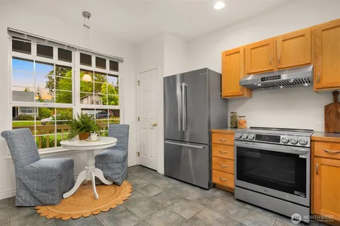 $825,000 | 1963 South Mahonia Place, Bellingham, WA 98229