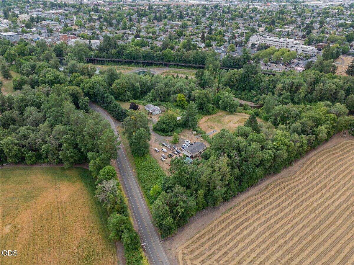 Undisclosed Address Albany, OR 97321 - Photo 12 of 28
