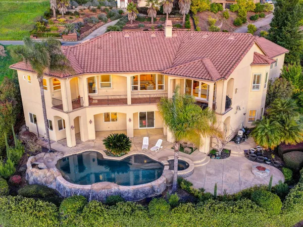 $1,885,000 | 512 Montridge Way, El Dorado Hills, CA 95762