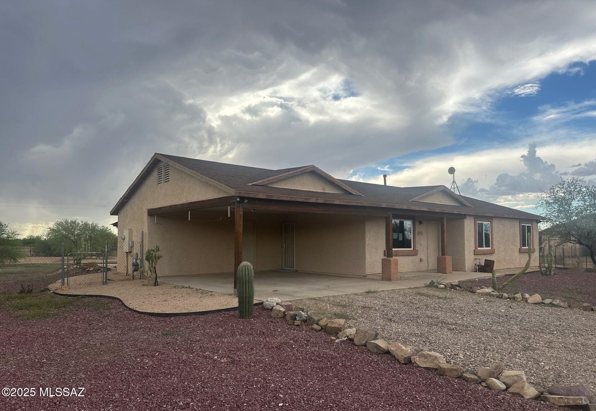 5065 North Sabi Road Marana, AZ 85653 - Photo 2 of 22