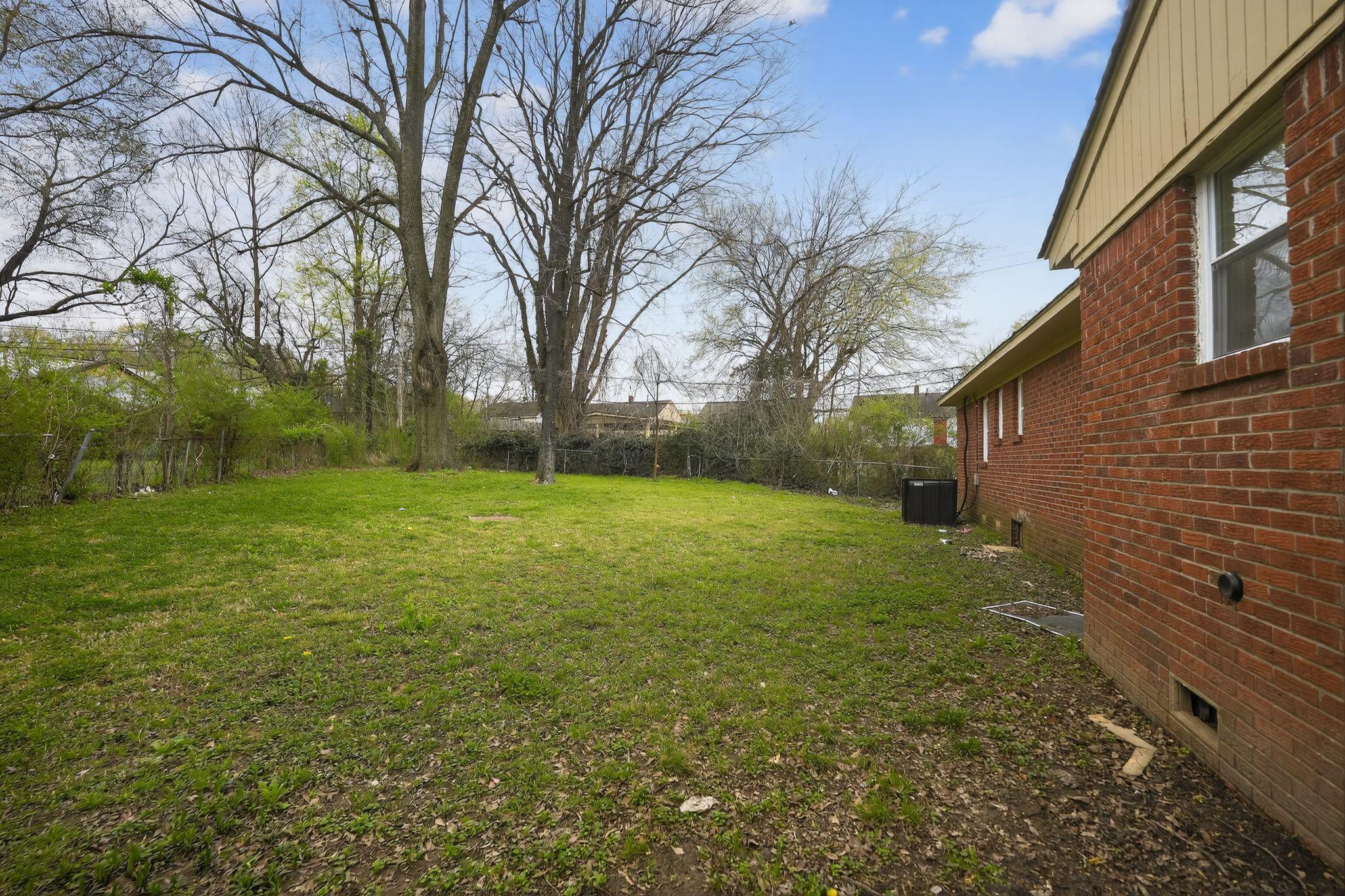 3230 Riney Street Memphis, TN 38127 - Photo 7 of 34