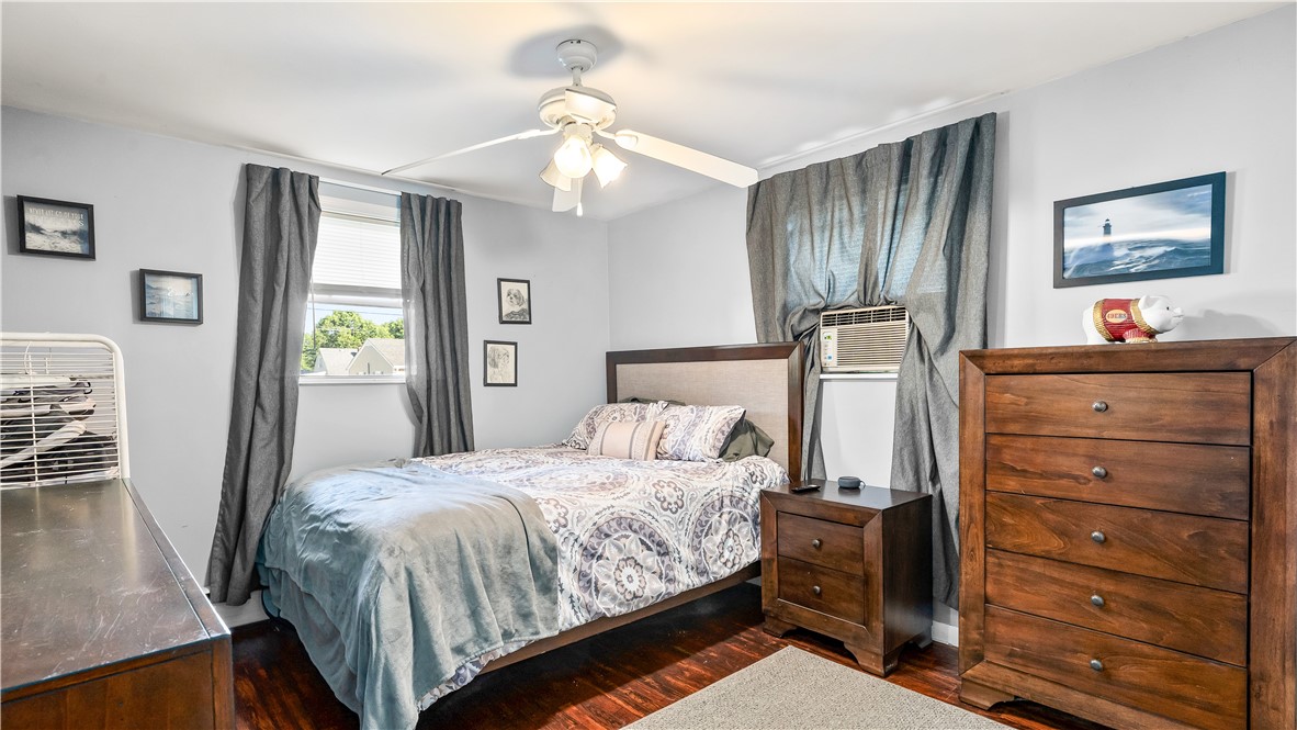 59 Liverpool Street Warwick, RI 02886 - Photo 16 of 29