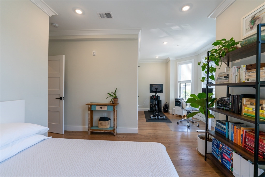 464 Sumner Street, Unit 3 Boston, MA 02128 - Photo 10 of 12