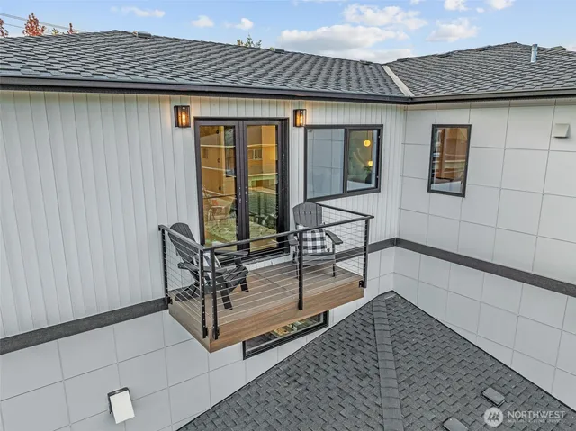 a bench sitting in front of a building