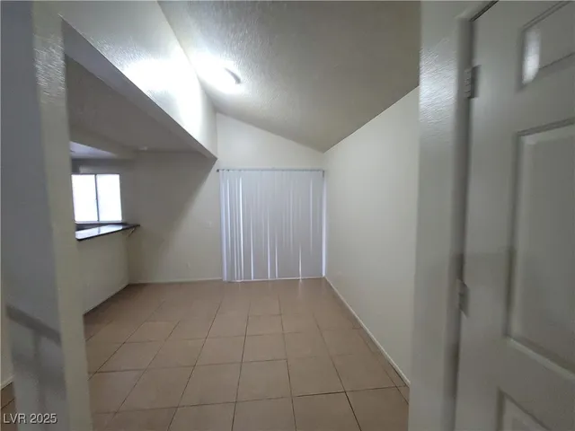 $1,750 | 108 Boysenberry Lane, Henderson, NV 89074