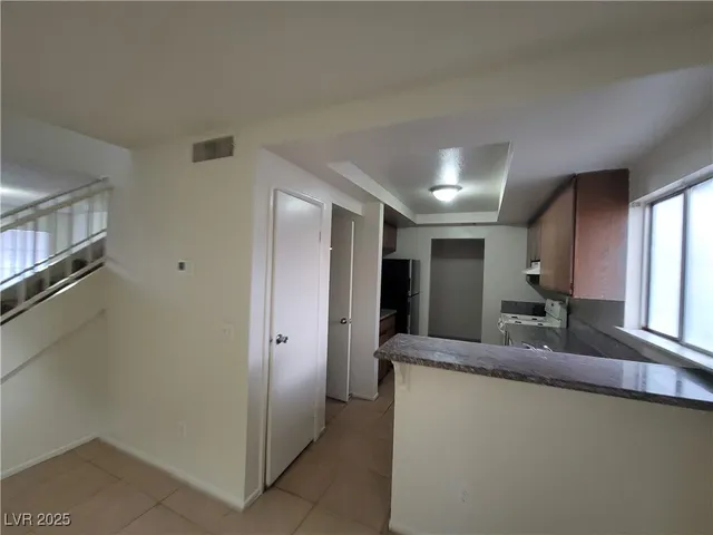 $1,750 | 108 Boysenberry Lane, Henderson, NV 89074