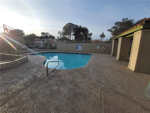 $1,750 | 108 Boysenberry Lane, Henderson, NV 89074