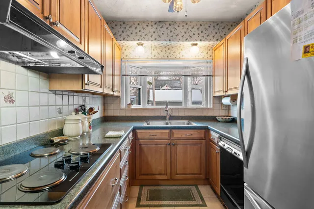 $450,000 | 158 South Greenwich Street, Valparaiso, IN 46383