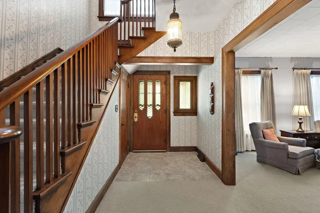 $450,000 | 158 South Greenwich Street, Valparaiso, IN 46383