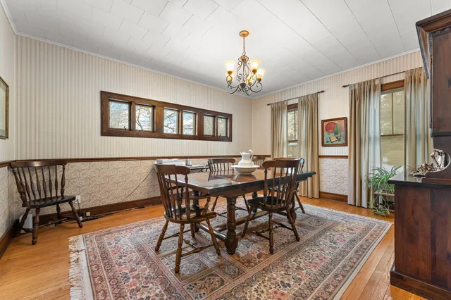 $450,000 | 158 South Greenwich Street, Valparaiso, IN 46383