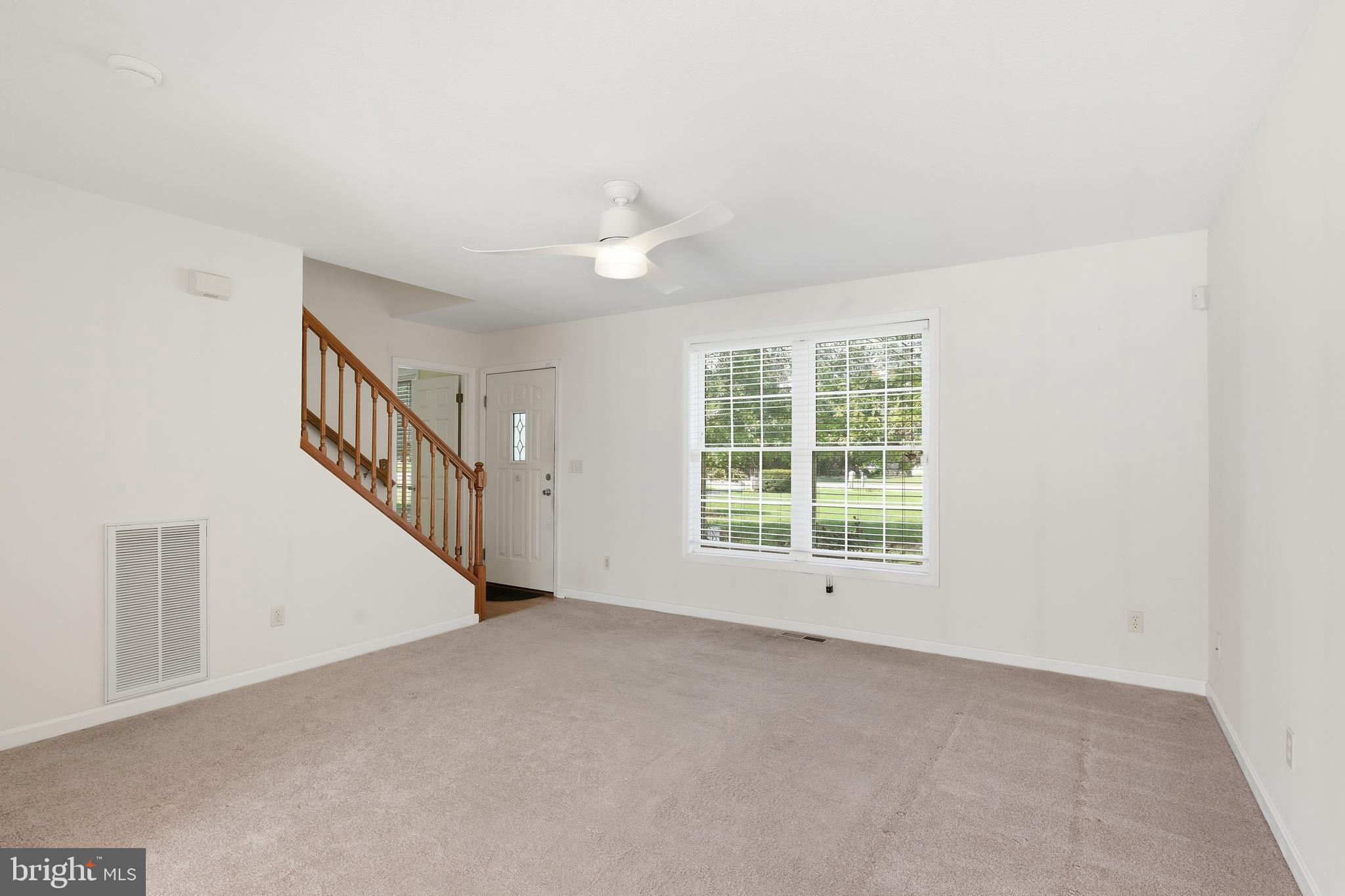 10077 Old Furnace Road Seaford, DE 19973 - Photo 2 of 43 Living Room