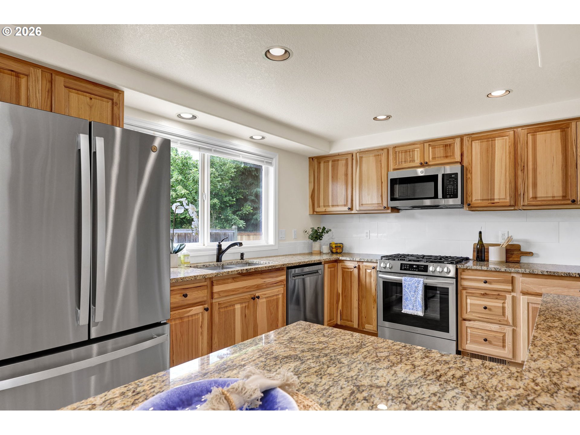 2954 Brett Loop Eugene, OR 97404 - Photo 12 of 46